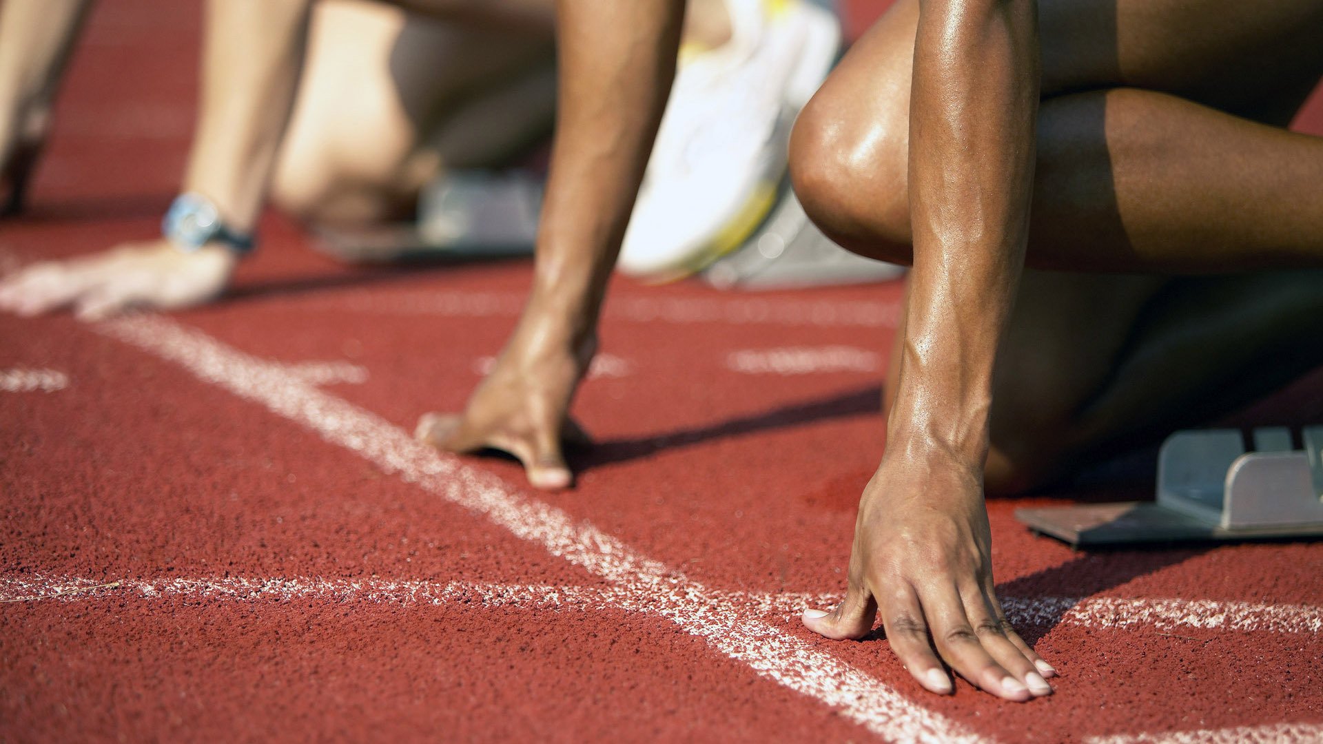 电竞产业蓬勃发展，全球赛事热度再创新高